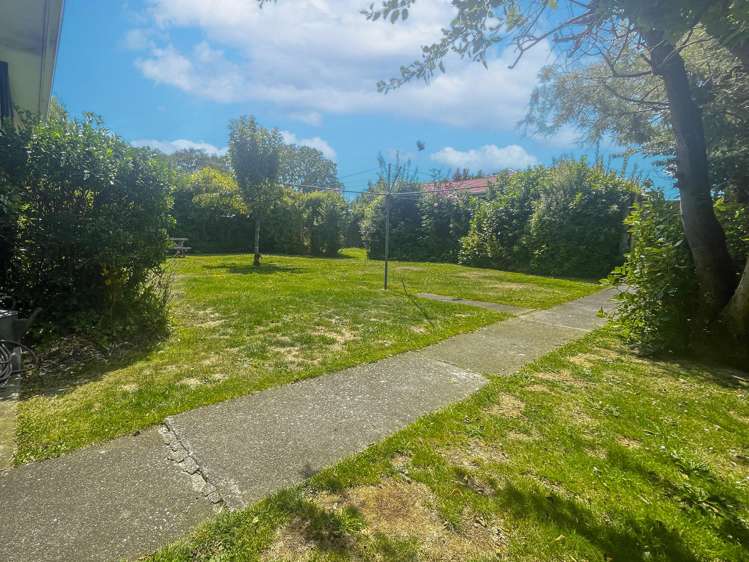 1 Chedworth Ave Bishopdale_11