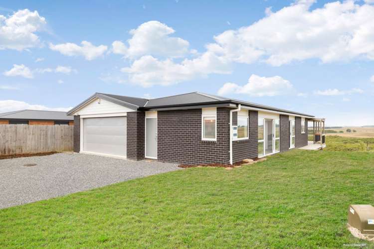 8 Naho Place Meremere_6