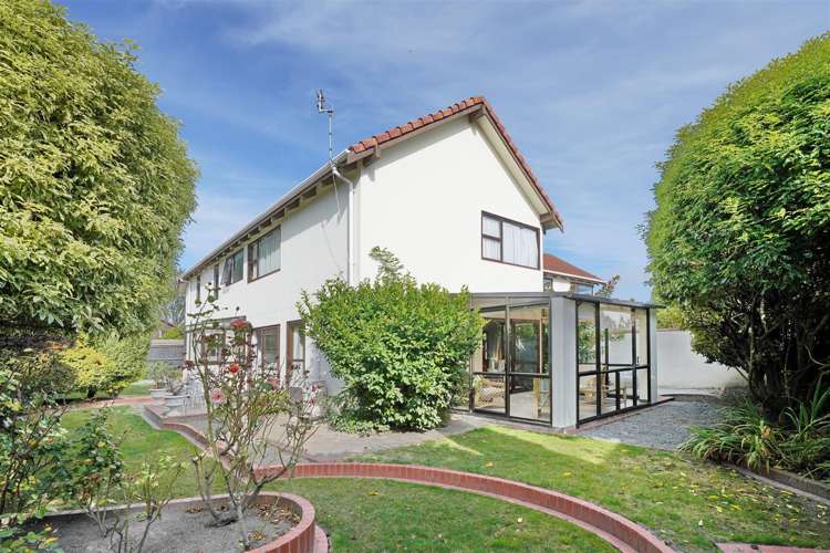 2/18 Pelorus Place Harewood_24