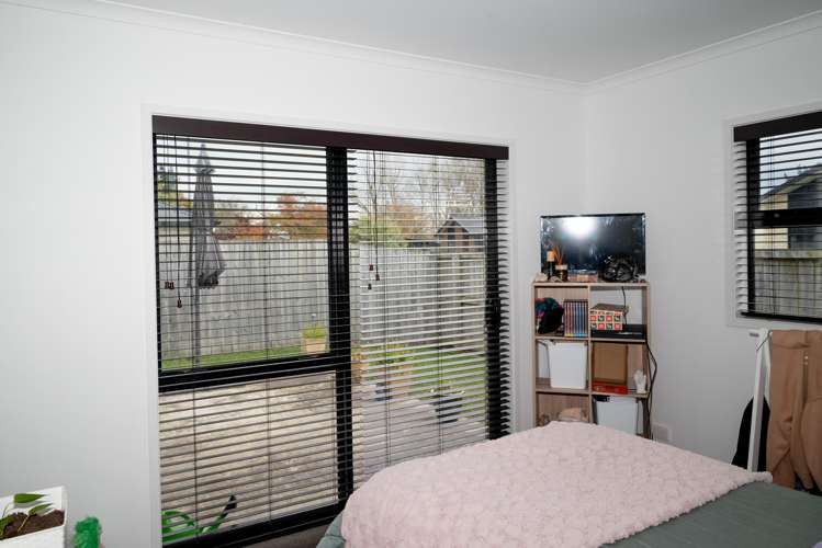 18/11 Errol Close Burbush_6