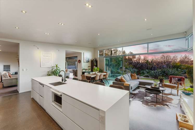 362 Tukapa Street Hurdon_9