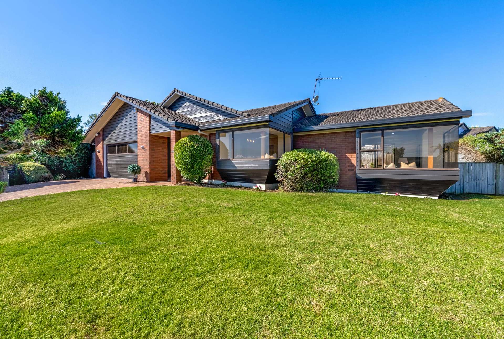 105 Oliver Road Eastern Beach_0