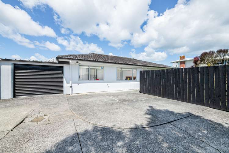 2/59 Archibald Road Kelston_20