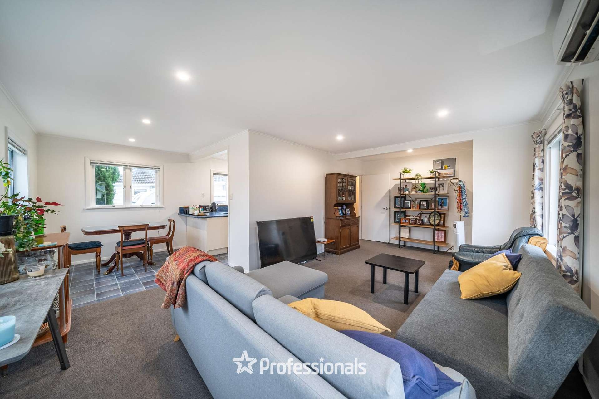 145 Wainuiomata Road Wainuiomata_0