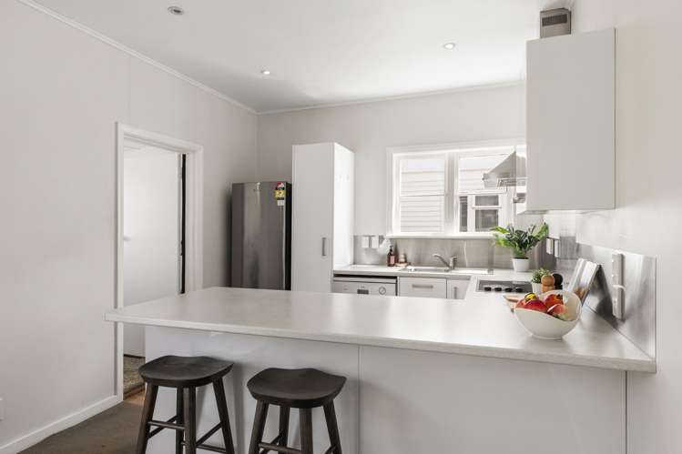 10 Fife Lane Miramar_3