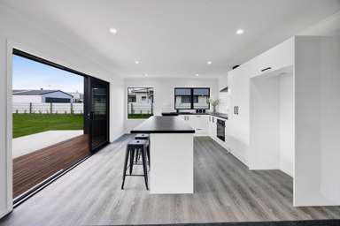 8 Manu Road_3