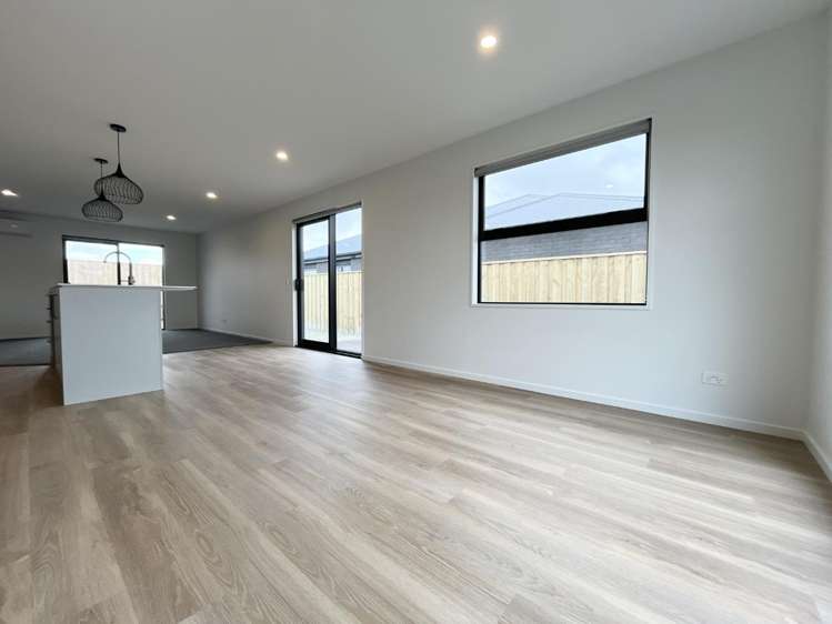 9 Robson Drive 1476_5