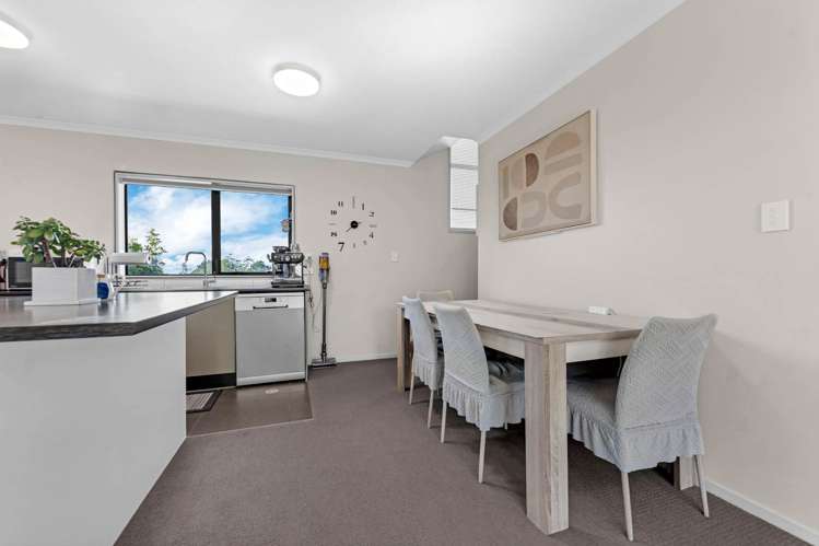 207/172 McLeod Road Te Atatu South_7