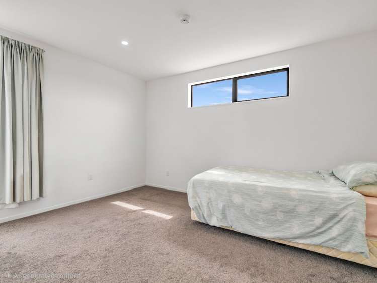 6 Manahau Lane Flat Bush_16