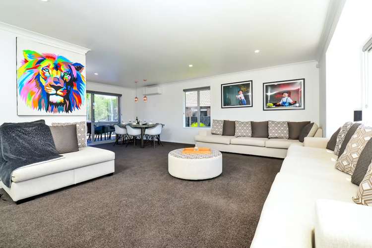 5 Compton Grove Huntington_3