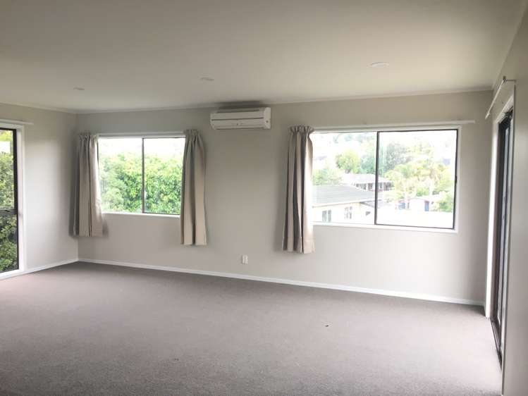 7 Sispara Place Beach Haven_6