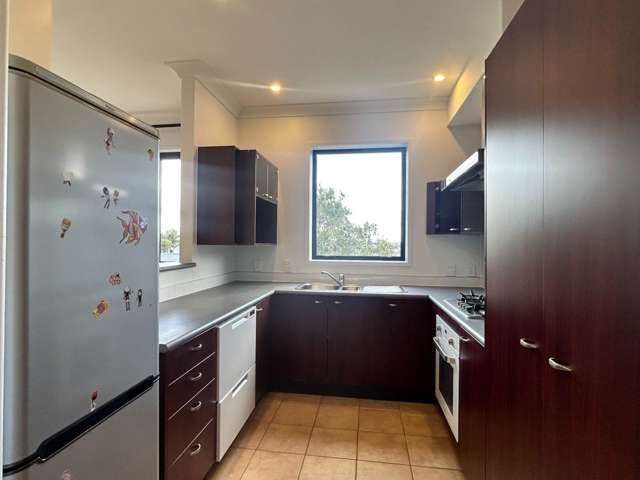 5/69 Target Road Totara Vale_4