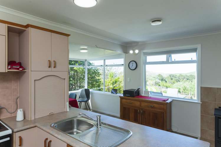 150 Waiomoko Road Whangara_42