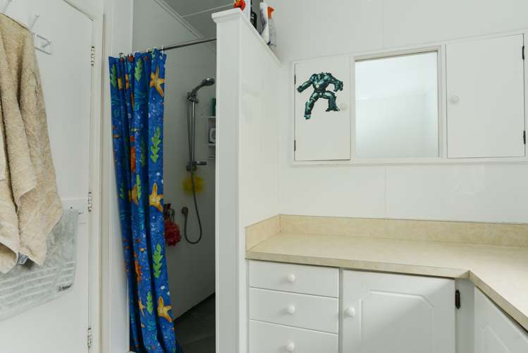 704 Grays Road Mahora_16