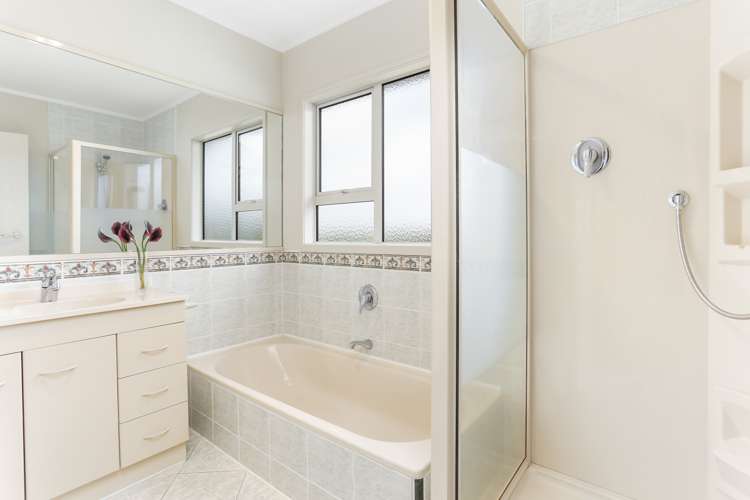 21 Himalaya Drive Half Moon Bay_17