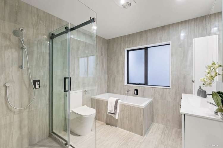 44 Lime Hill Rise Flat Bush_12