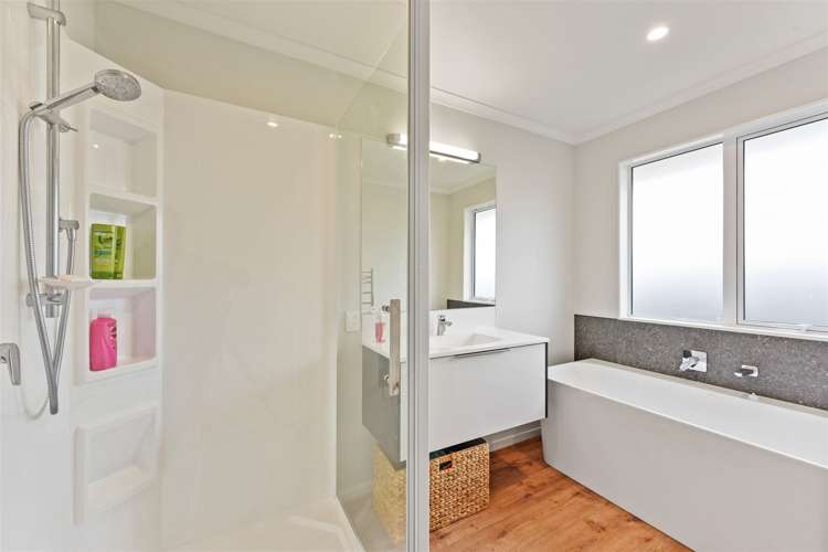 15 Oakdale Grove Richmond_15