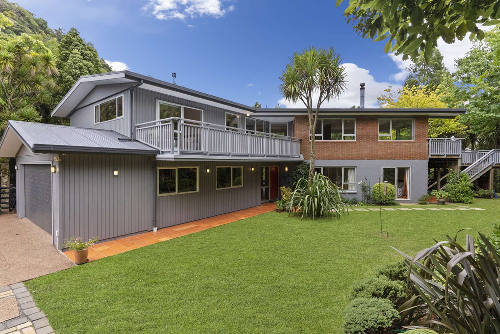 41 Bush Road Waiatarua_0