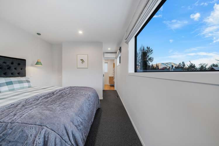 46 Trelissick Loop Castle Hill_19