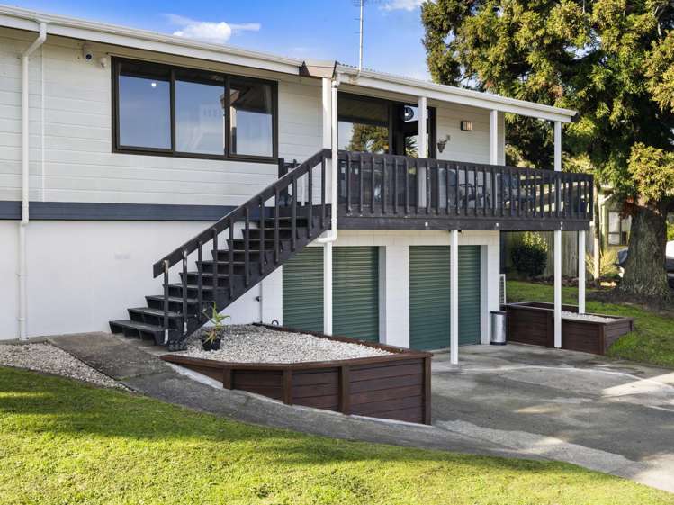 5 Crestlands Place_0