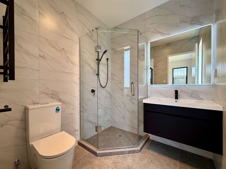 28 Tipu Crescent Wainui_9