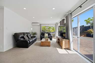 7 Carol Lee Place_4
