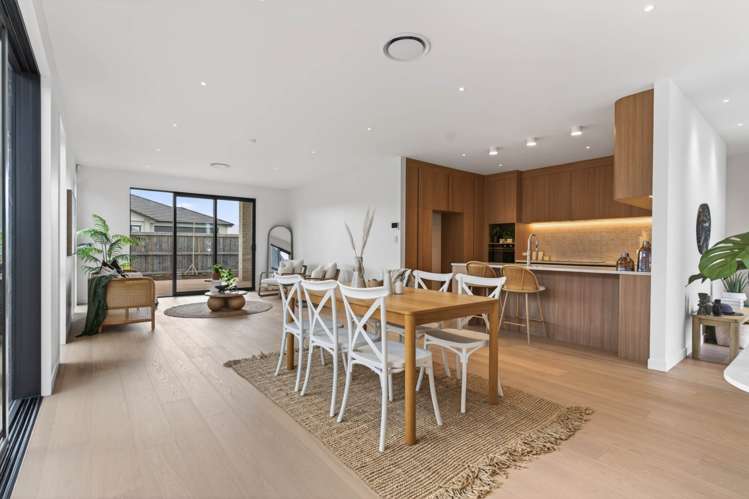 20 Beveridge Road One Tree Point_4