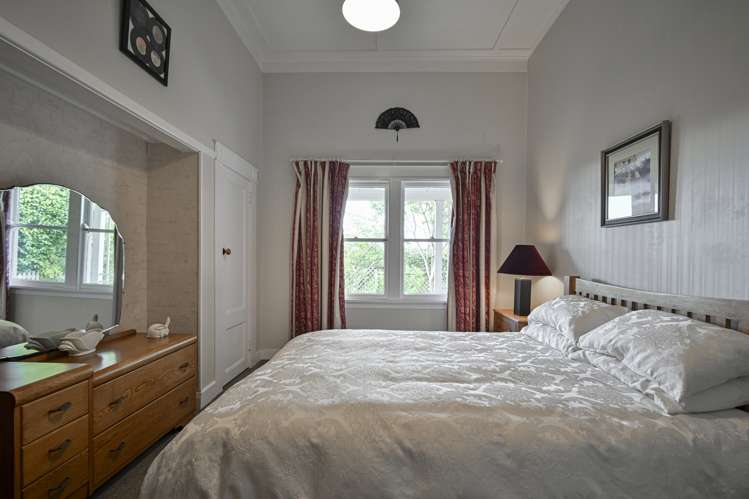 1205a Karamu Road North Mayfair_12