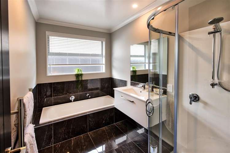 32 Lisle Farm Drive Pukekohe_5