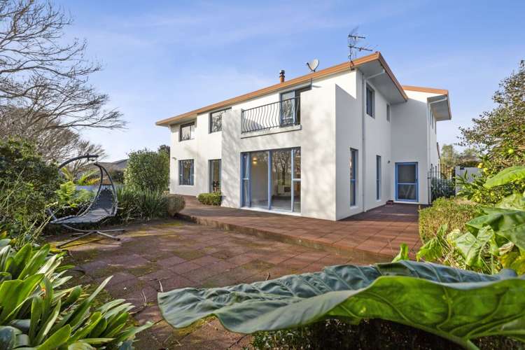 8 Taylor Place Merrilands_1