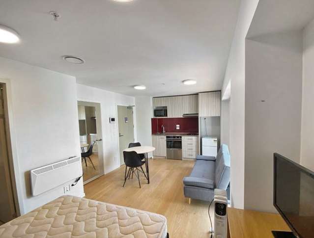 1204A/111 Dixon Street 2185_2