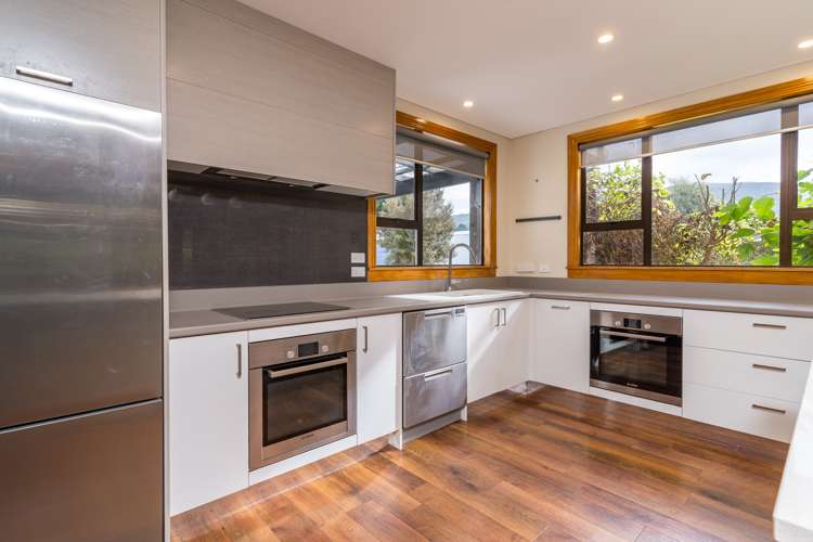 17 Dunedin-Waitati Road Dalmore_32