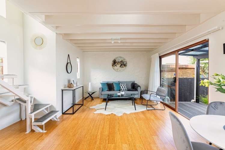 3/5 Wesley Avenue Mount Albert_3