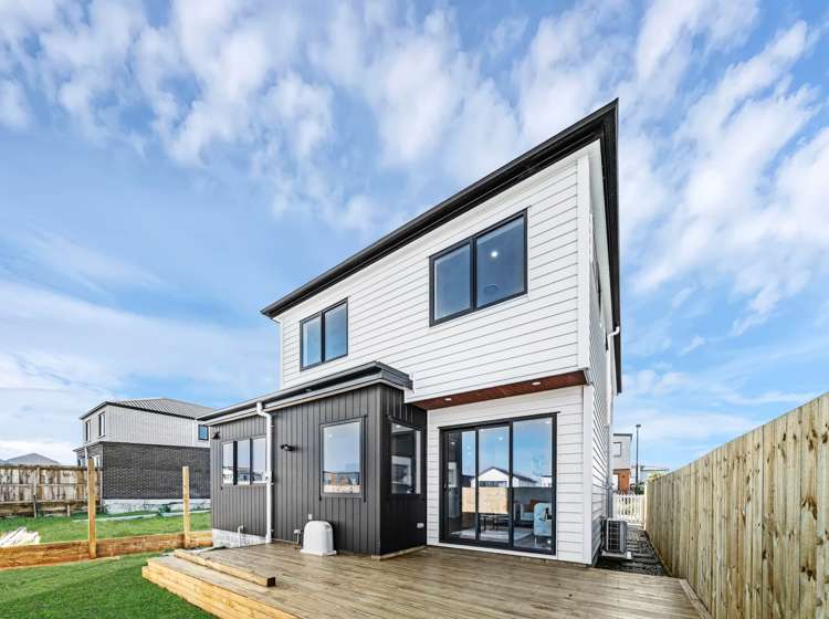 4 Taipahitini Road Karaka_27