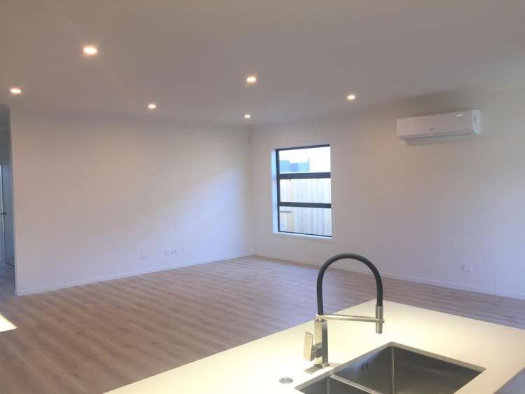 33 Awatira Drive Papamoa_3