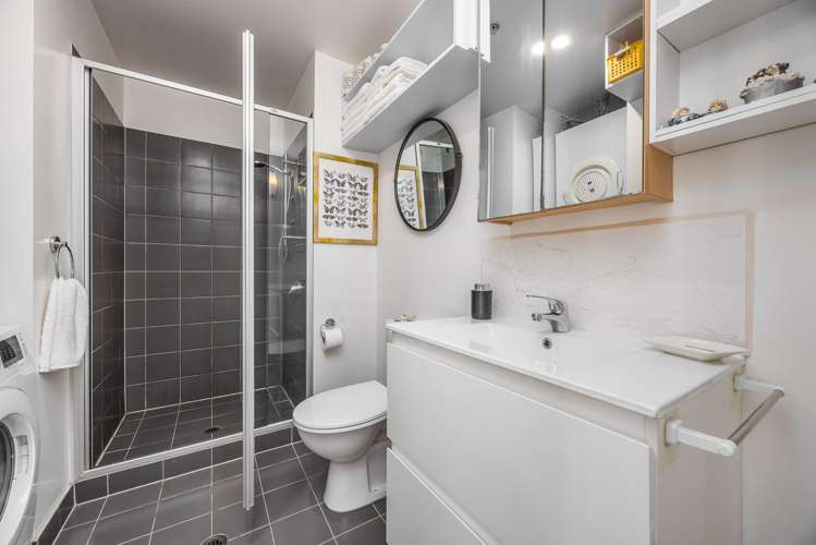 7C/32 Eden Crescent Auckland Central_7