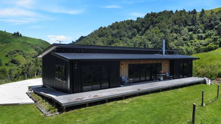 830 Manawahe Road Matata_17