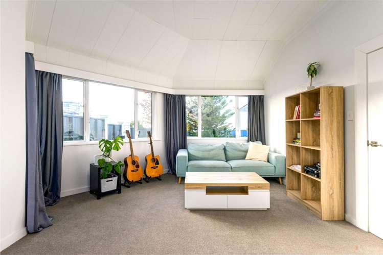 12 Marchwiel Street Marchwiel_9