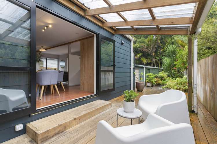 174 Woodlands Park Road Titirangi_6