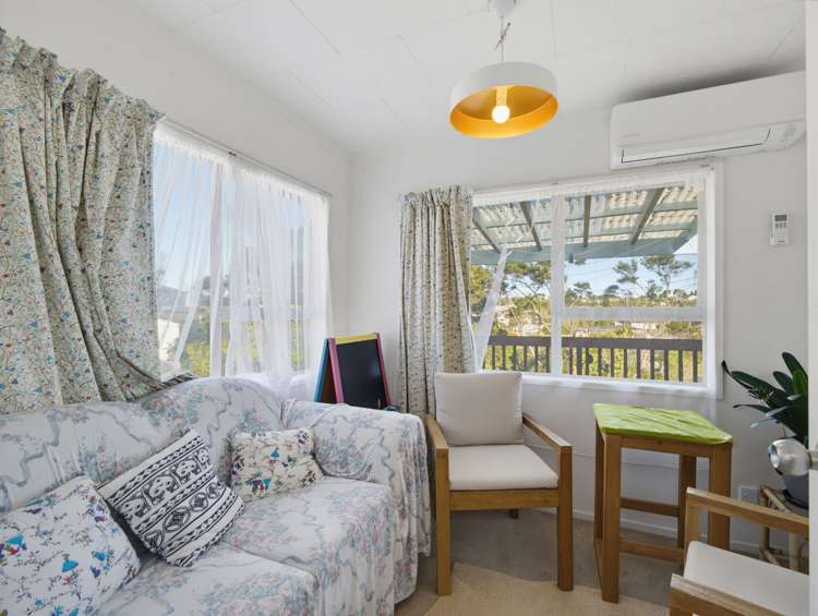 6 Jenanne Place Totara Vale_6