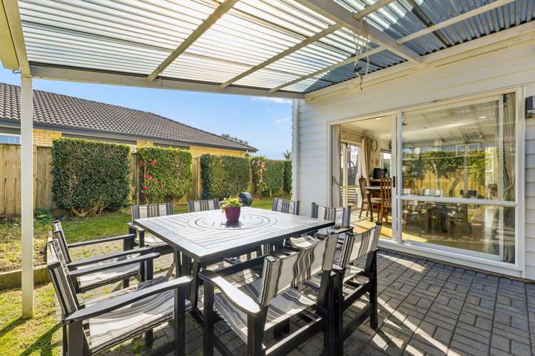 39 Stranraer Crescent Wattle Downs_2