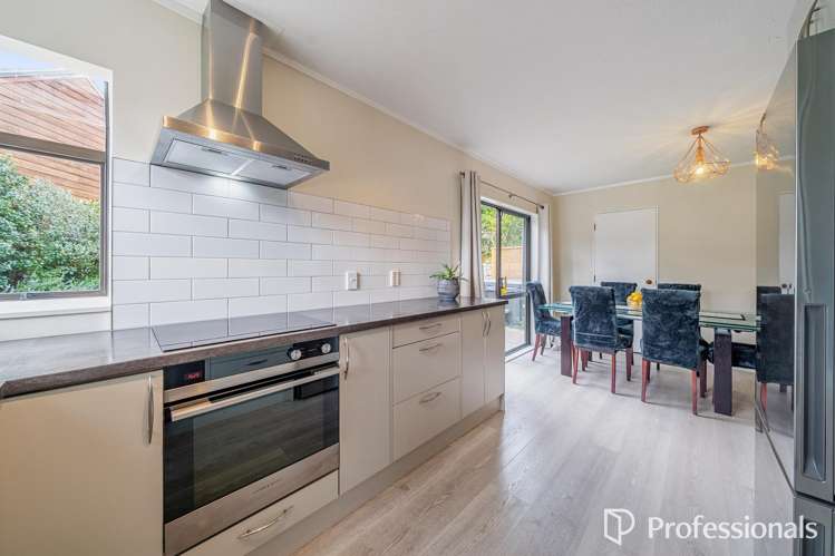 13 Otamarau Grove Maungaraki_8
