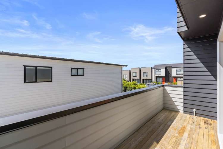 7 Karengo Street Long Bay_11