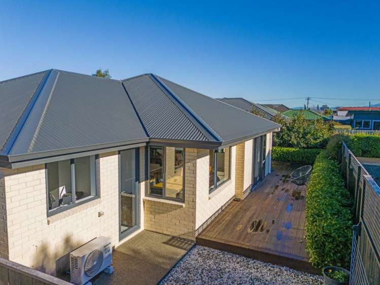 2b Elzy Street Blenheim Central_24