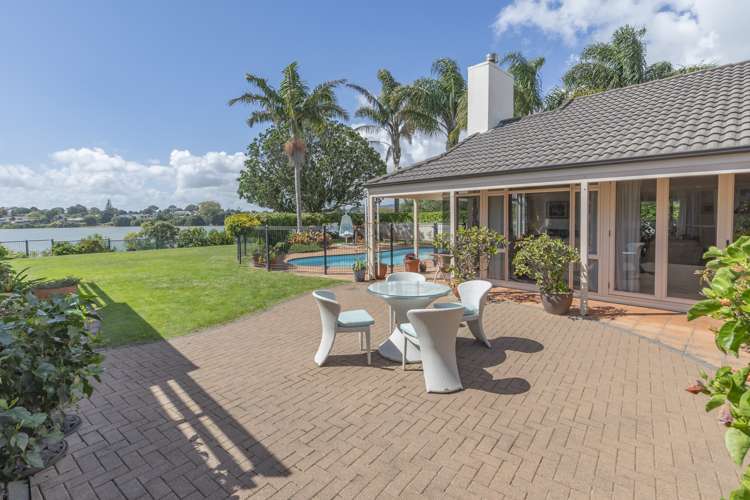 84 Rushgreen Avenue Pahurehure_11