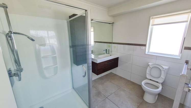 5 Mccathie Drive Flat Bush_7