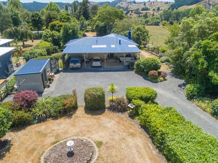 57 Racecourse Road Manunui_1