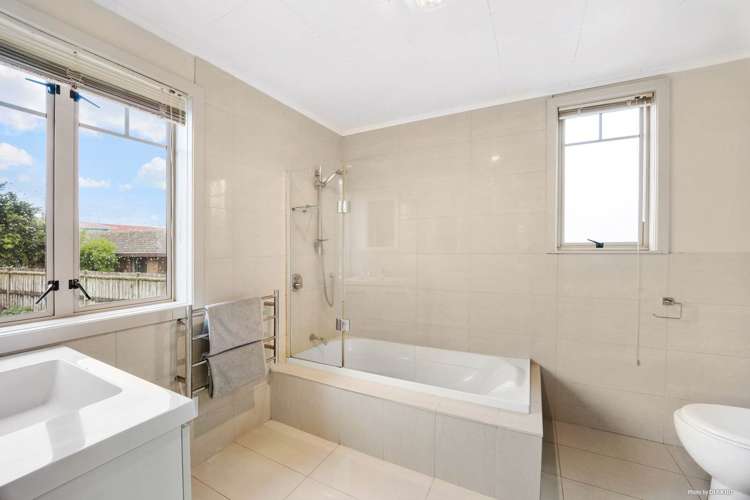 1/5 Seabrook Avenue New Lynn_5