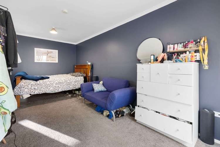 7 Waterloo Place Westown_11