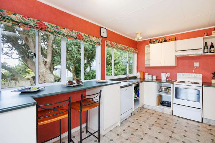 111 Koputara Road Himatangi Beach_6